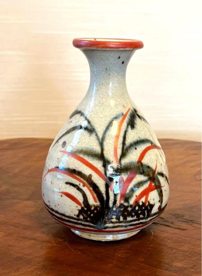 赤絵小壺　加藤舜陶作　赤津窯　龍窯　箱付き　説明書あり 赤絵小壺 加藤舜陶作 赤津窯 龍窯 箱付き 説明書 2025